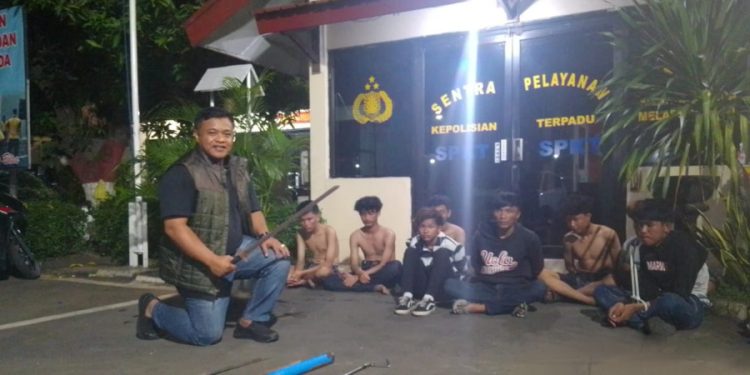 Patroli Cipkon Polsek Jatiuwung Gagalkan Rencana Tawuran Remaja di Cibodas