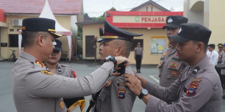 Kapolres Pimpin Upacara Sertijab dan Pembukaan Latihan Fungsi Bintara Remaja