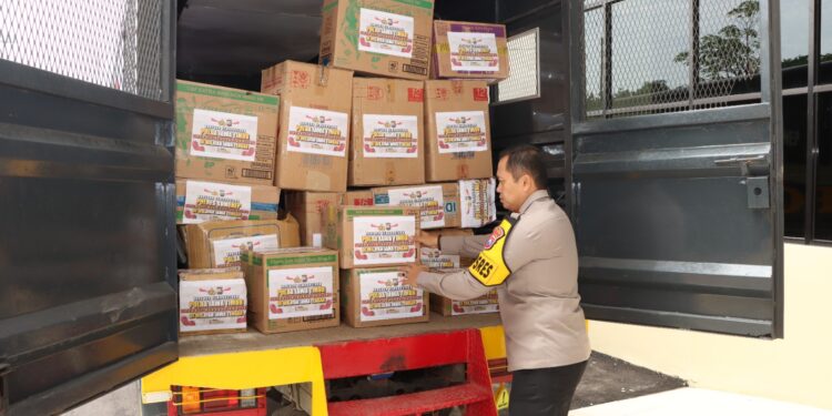 Peduli Korban Banjir di Jawa Tengah Polres Sumenep Kirim Bantuan Kemanusiaan