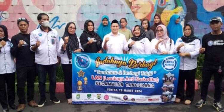 LAN Kec. Tangerang Bagikan Takjil Serta Berikan Santunan di Bulan Ramadhan