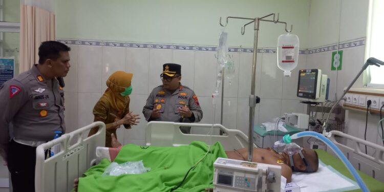 Naas Nimpa Parwoto, Terlindas Mobil Damkar Saat Bertugas Evakuasi Kebakaran di Kios Pasar Malam