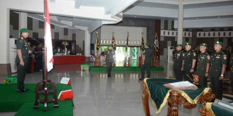 Pangdam IV/Diponegoro Pimpin Sertijab Pejabat Utama Kodam IV/Diponegoro