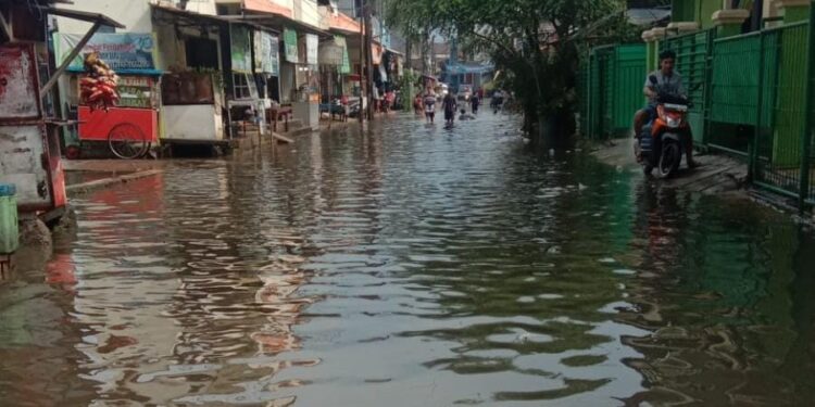 Rentan Banjir, Warga Perumahan Binong Permai Pertanyakan Pengembang