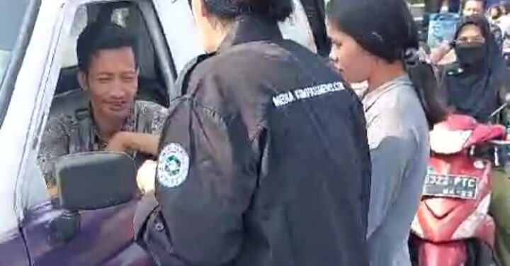 Wartawati MKN Biro Kota Tangerang Bagikan 300 Nasi Bungkus dan Snack