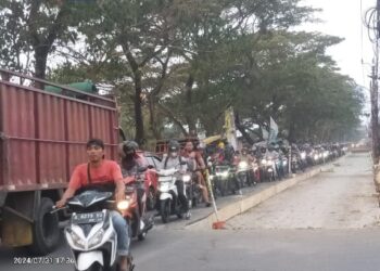 Depan Pospol Kutabumi Ada Proyek Bikin Macet, ini Kata Kapolsek Pasar Kemis