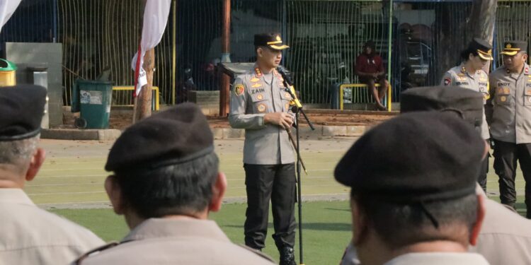 530 Personil Gabungan Amankan Pendaftaran Cakada di KPU