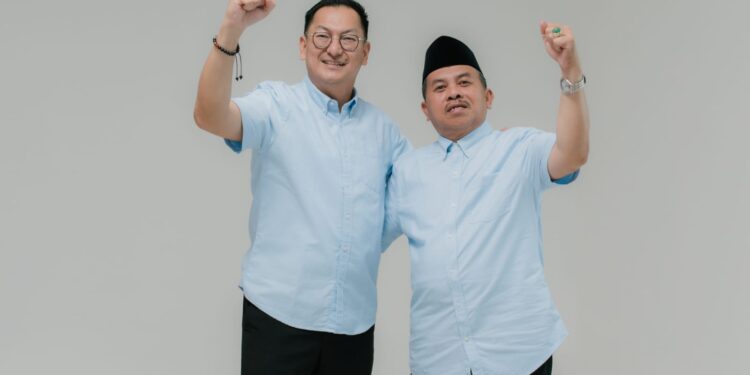 Isyak-Masdar (IM) Tandatangani Surat Pembagian Kewenangan Pilkada 2024. Disaksikan LAM, tokoh- tokoh Adat dan ketua forum perdukunan Belitung