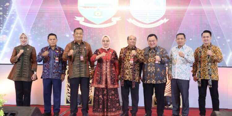 Ditjen Bina Keuda Kemendagri Gelar Webinar dan Rakornas Pendapatan Daerah 2024 di Jambi