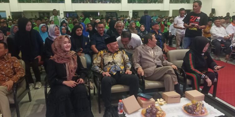 Relawan Kubu Sebelah Hengkang ke Paslon Nomer 02 Sekaligus Deklarasi Pemenangan