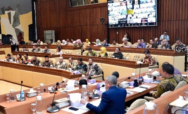 537 Perusahaan Kelapa Sawit Beroperasi Tanpa HGU, Menteri Nusron Sampaikan akan Ada Sanksi