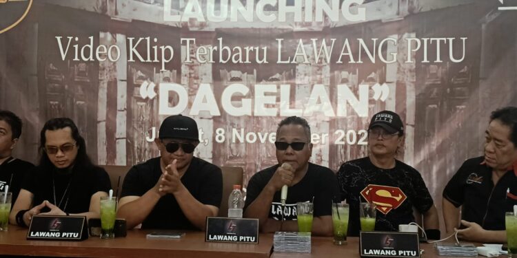 Band Rock Indonesia: Lawang Pitu, Rilis Video Klip “DAGELAN” Berharap Dukungan dari Rafi Ahmad