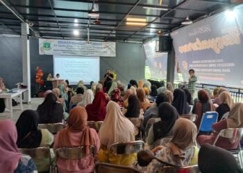 Direspon Ratusan Warga, Anggota Majelis BPSK ajak Masyarakat menjadi Konsumen Cerdas