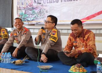 Jumat Curhat, Dengarkan Keluhan Masyarakat Agenda Rutin Polres Tegal Kota