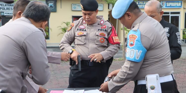 Cegah Penyalahgunaan, Polres Tegal Kota Gelar Pemeriksaan Anggota Pemegang Senpi