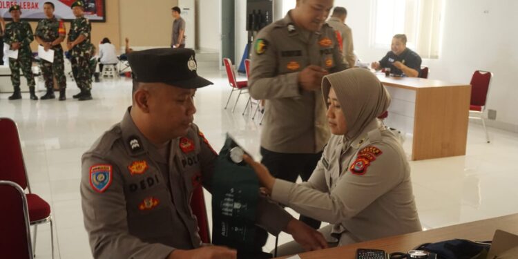 Jaga Stok Darah Jelang Nataru, Polres Lebak Gelar Donor Darah di Aula Sanika Satyawada