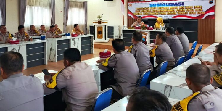 Antisipasi Awal Penyebaran PMK, Polres Tegal Kota Gelar Sosialisasi dan Pelatihan Kepada Bhabinkamtibmas