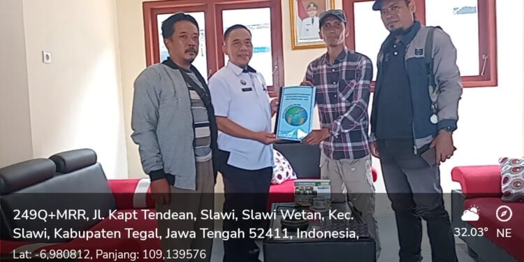 PD IWO Kabupaten Tegal Serahkan Berkas Pendaftaran ke Kesbangpol