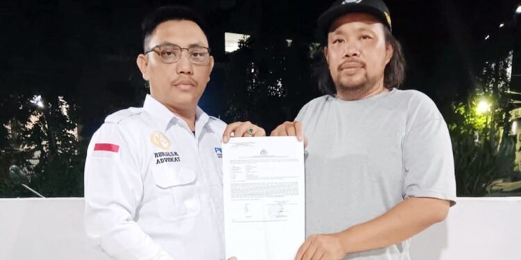 Rurih, S.H Selaku Kuasa Hukum Meminta Pihak Polisi Tangkap Preman Pengeroyokan  RT Didadap