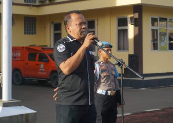 Kasihumas Polres Lebak IPTU Aminarto Berikan Sosialisasi Literasi Digital kepada Personil saat Apel Pagi