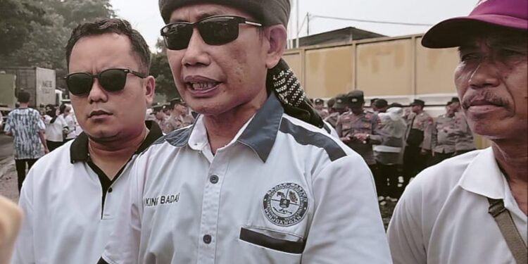 Badak Banten Perjuangan Gelar Aksi Unjuk Rasa Jilid 1 di PT.Aplus di Desa Nameng Kecamatan Rangkasbitung