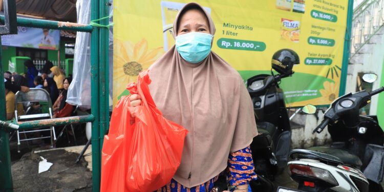 Realisasi 100 Hari Kerja: Kecamatan Tangerang Wujudkan Gampang Sembako Murah di Delapan Kelurahan