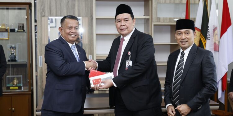 Menteri UMKM Dukung Bank Banten: Ajak Masyarakat Manfaatkan Layanan Perbankan