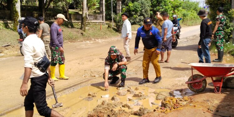 Koramil 1204-07/Tayan Hilir Melaporkan Situasi amenjelang Idul Fitri 2025