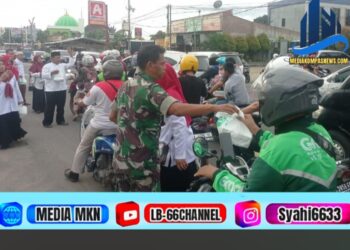 Koramil 0602-16/Ciruas Bersama Polsek Ciruas Dan Paguyuban Minang TPC Berbagi Ta’jil Berbuka Puasa