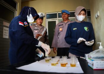 Cegah Penyalahgunaan Narkoba, Polres Tegal Kota Gelar Tes Urine Secara Mendadak