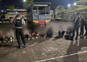 Bawa Stick Golf Untuk Tawuran, Sekelompok Remaja di Amankan Polisi