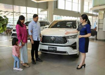 Catat, Ini Daftar Harga Mobil Hybrid Toyota Laris Manis di GIIAS 2025