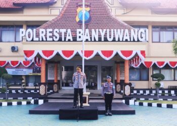 Kapolresta Banyuwangi Pimpin Apel Jam Pimpinan: Tegaskan Profesionalisme dan Pendekatan Humanis