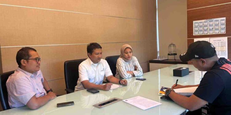 Kantor Imigrasi Tangerang Deportasi 4 WN Inggris Penyalahguna Visa